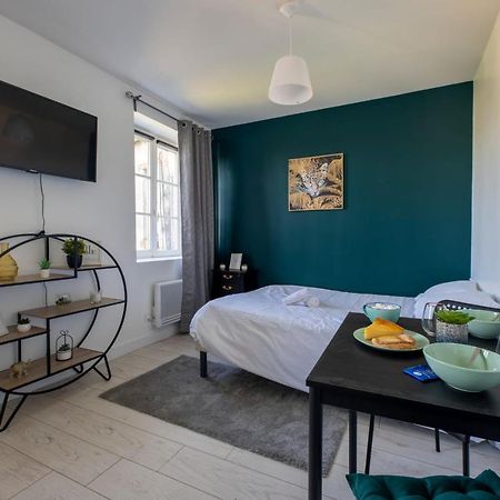 Le Bistrot 8 Cosy Et Chaleureux Gare D'Ambroise Apartment Nazelles-Negron Ngoại thất bức ảnh